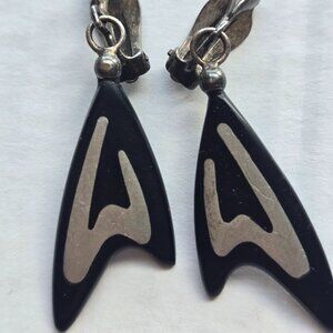Danish Black Onyx & Silver Inlay Boomerang Clip On Earrings